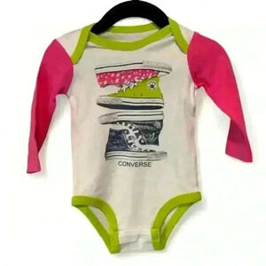 🌟5/$20🌟Converse Baby Girl Onesie Size 0-6 months